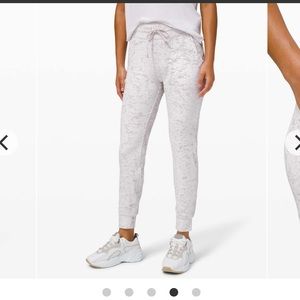 Lululemon Ready to Crush Jogger